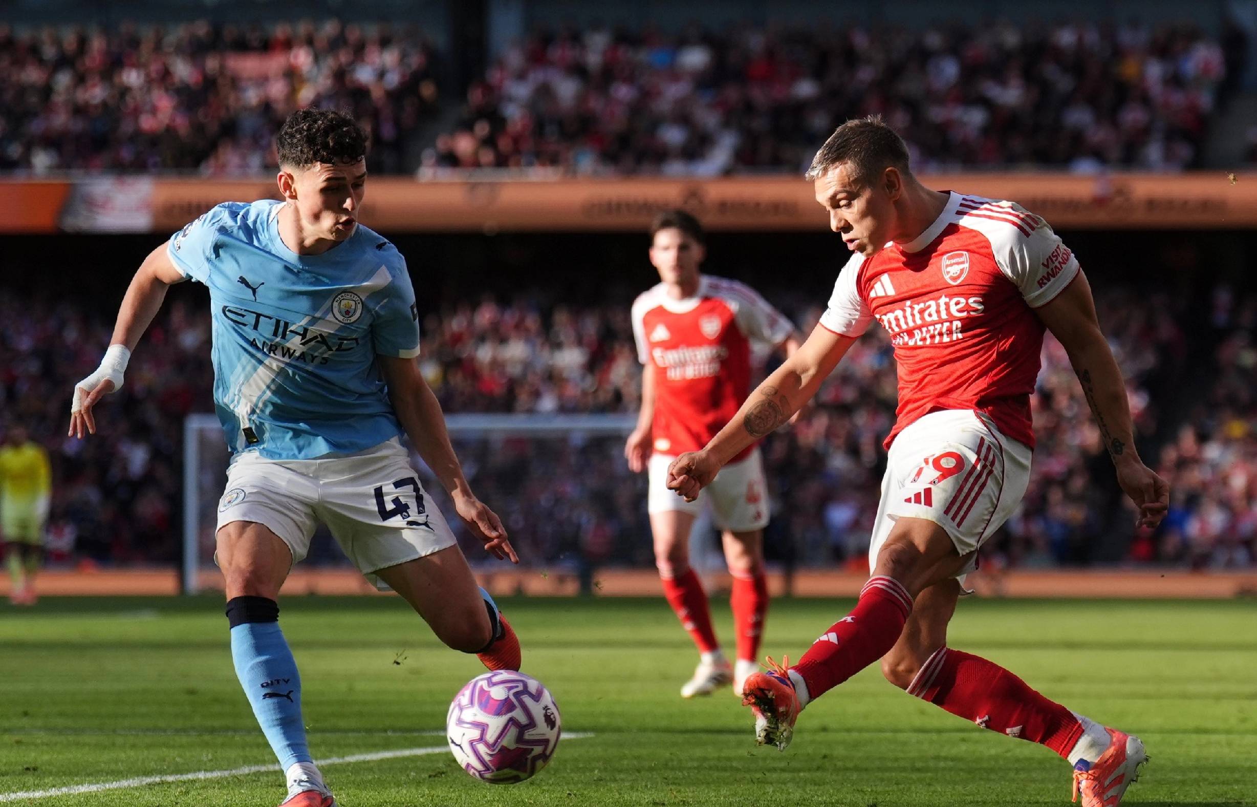 英超第一后腰！凯塞多首发 切尔西英超胜率52% 未首发胜率仅25%（英超第一后腰凯塞多！其首发时切尔西英超胜率52%，未首发仅25%）