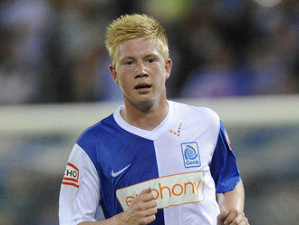 欧文：唯一担心的是库尼亚的脾气，毕竟队里已经有一个B费了