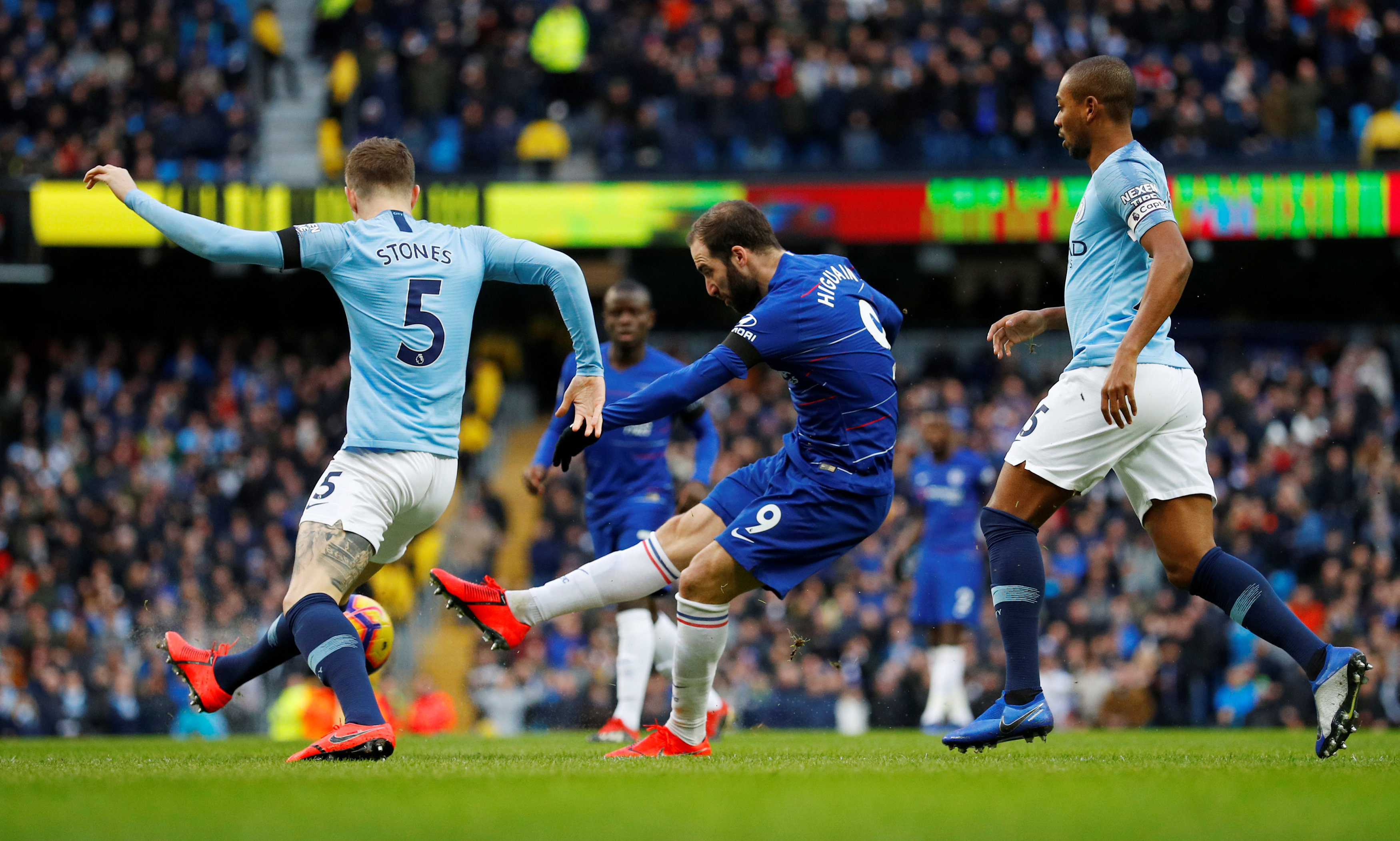 帕斯卡建议小图拉姆尝试转型，迪马尔科逐渐恢复神勇状态