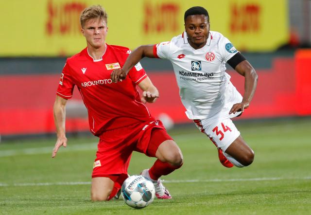 美国赌场2025年私人飞机接送服务收入增长