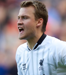 篮球勇士替补球员连续三场得分上双