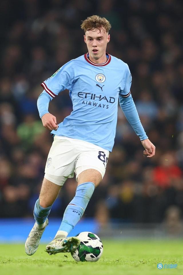 欧冠联赛阶段第5轮 利物浦 1-4 PSV埃因霍温（欧冠小组赛第5轮：利物浦1-4不敌PSV埃因霍温）