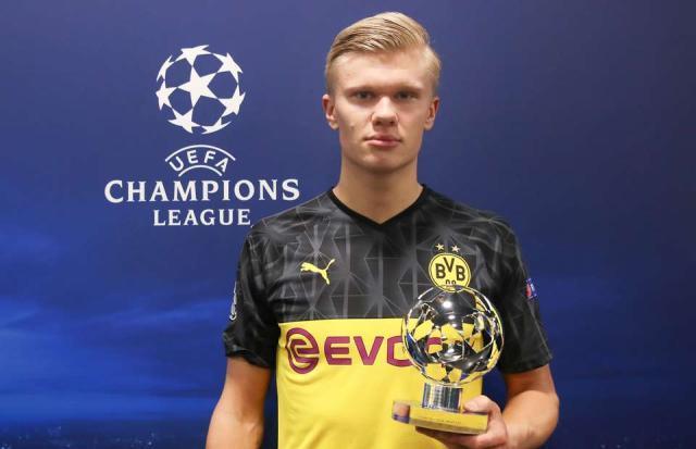 歌游内蒙古 欢乐冰雪季｜雪原赛车！这才是呼伦贝尔冬天的正确打开方式