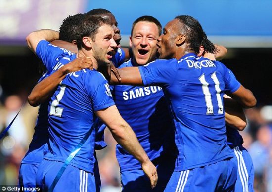 洛杉矶快船以131-116击败黄蜂，哈登55分创队史新高，成为NBA第四位得分超55分的球员，表现惊艳。