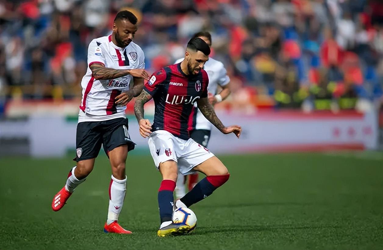 西甲裁判报告：皇马3人被罚下，卡雷拉斯、卡瓦哈尔怒斥裁判