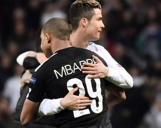 马丁内利：我进球后和马杜埃凯有过交流，我说他的进球更精彩