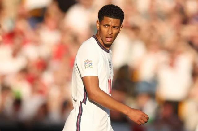 火记：谢泼德已锁定未来首发位置，他让火箭更愿交易未来首轮