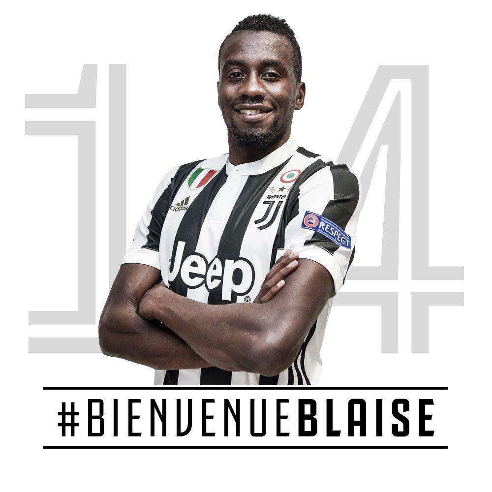 卡拉格：维尔茨倒地够不上点球，但国米球员拉拽球衣留下把柄