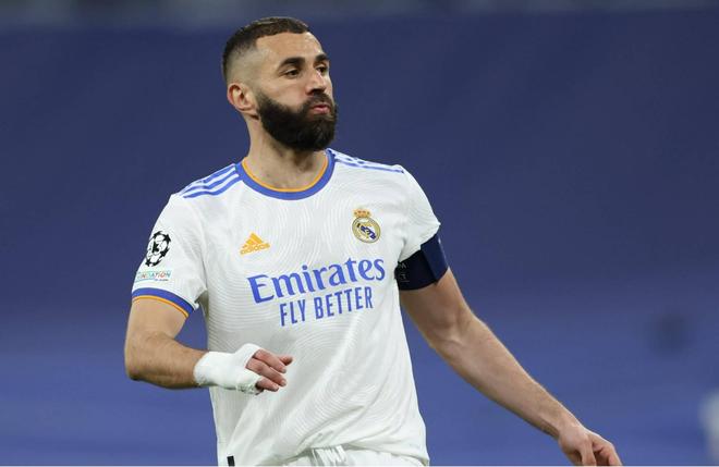 亨利：阿森纳今年必须赢得联赛冠军，伤病、赛程密集不是借口（亨利：阿森纳本季非夺冠不可，伤病与密集赛程不该成借口）