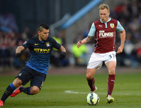 挪威球迷高呼世界杯夺冠，哈兰德：冷静，冷静，我们拭目以待（挪威球迷高喊冲击世界杯冠军，哈兰德回应：保持冷静，拭目以待）